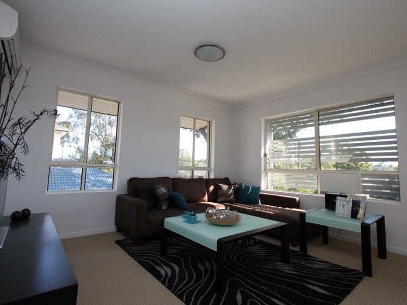 3/131 Muir Street, Labrador QLD 4215