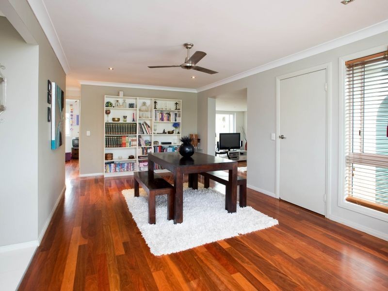 1/9 Warrie Close, Paradise Point QLD 4216