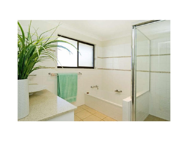 Paradise Point QLD 4216