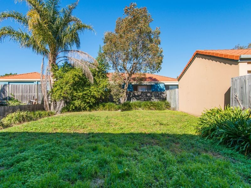 17 The Esplanade, Coombabah QLD 4216