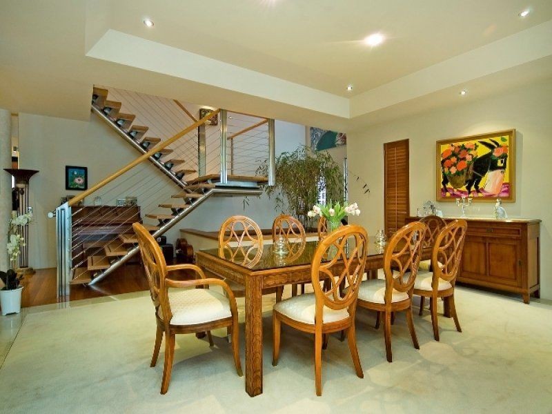 23 King Arthurs Court, Sovereign Islands QLD 4216