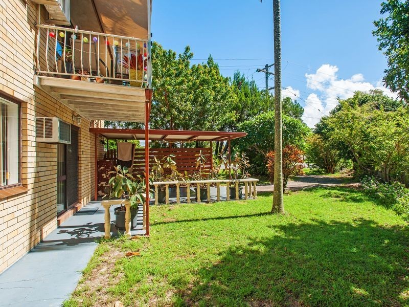 2/59 Milton Avenue, Paradise Point QLD 4216