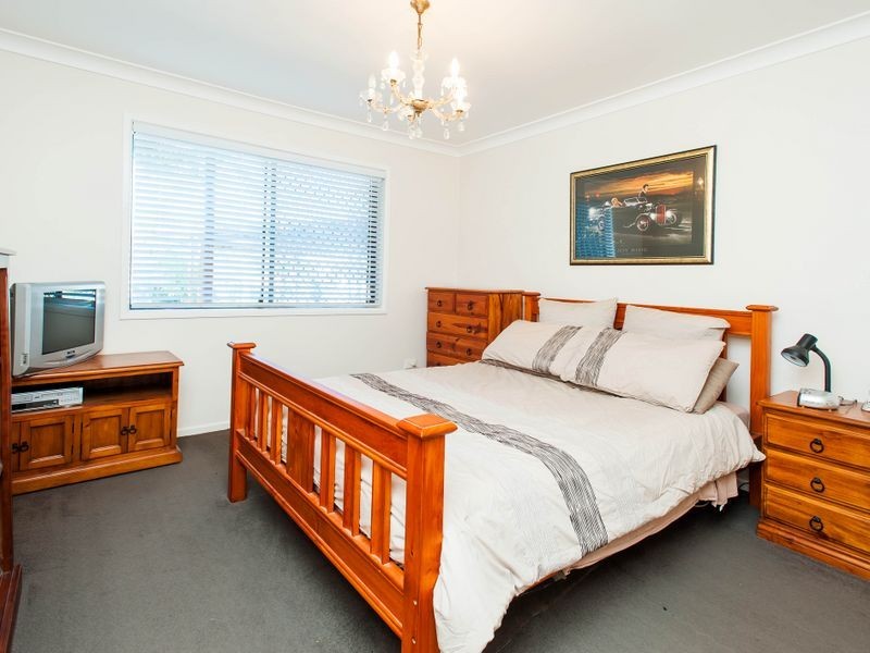 2/59 Milton Avenue, Paradise Point QLD 4216