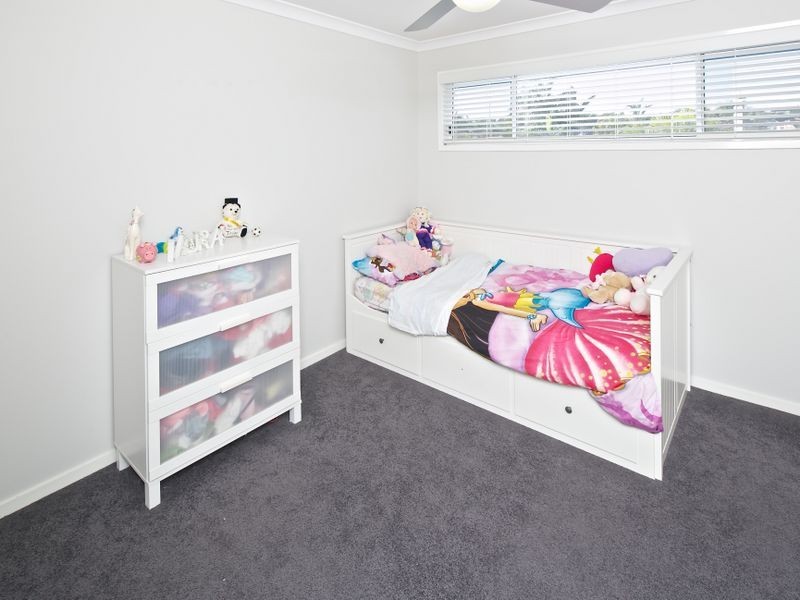50 Rhodium Crescent, Hope Island QLD 4212