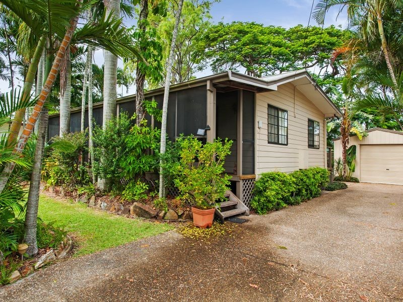 63 The Esplanade, Coombabah QLD 4216