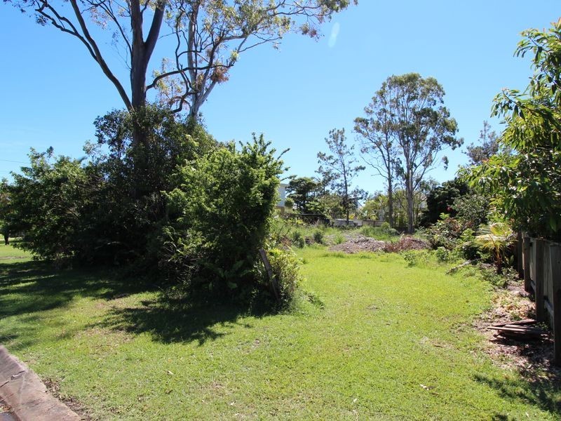 17 Coombe Ave, Hope Island QLD 4212