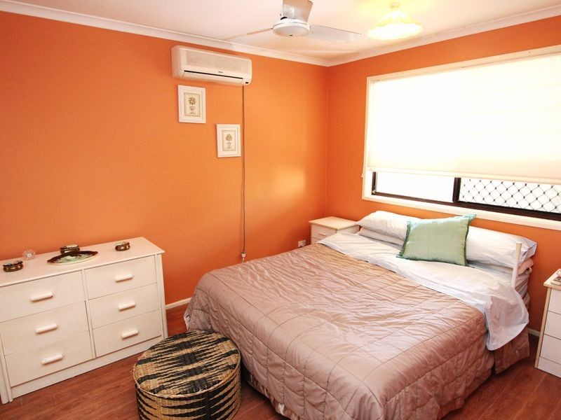 2/83 Kangaroo Avenue, Coombabah QLD 4216