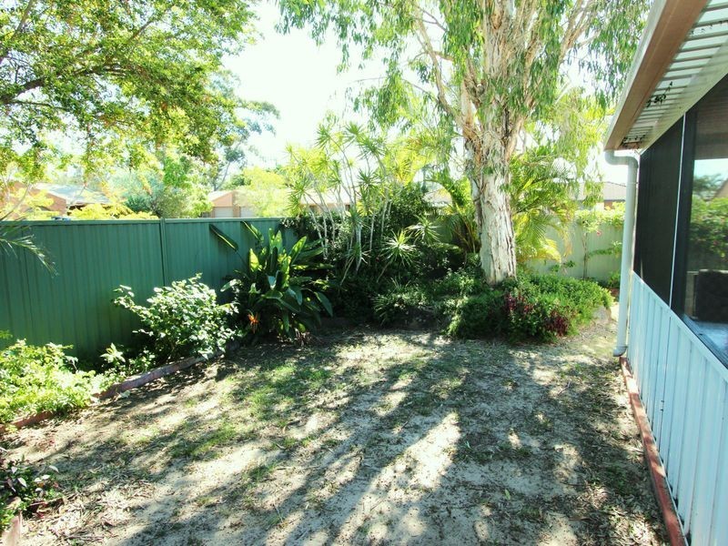 2/83 Kangaroo Avenue, Coombabah QLD 4216