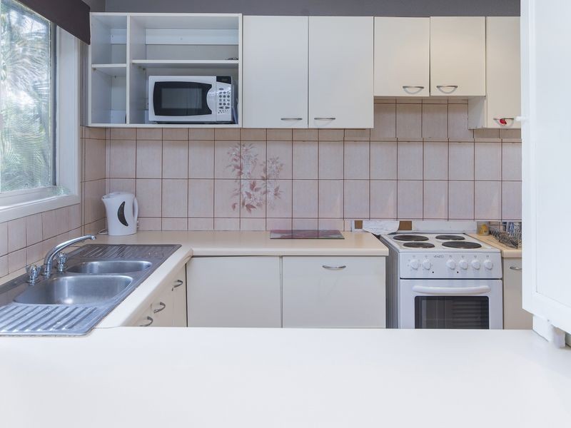 22 Bundarra Street, Coombabah QLD 4216