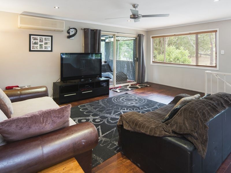 22 Bundarra Street, Coombabah QLD 4216