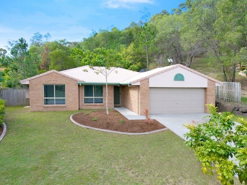 201 Universal Street, Oxenford QLD 4210