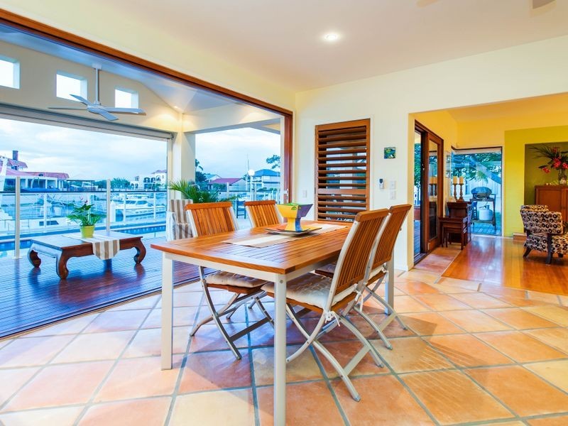 5 & 7 Dobell Avenue, Paradise Point QLD 4216