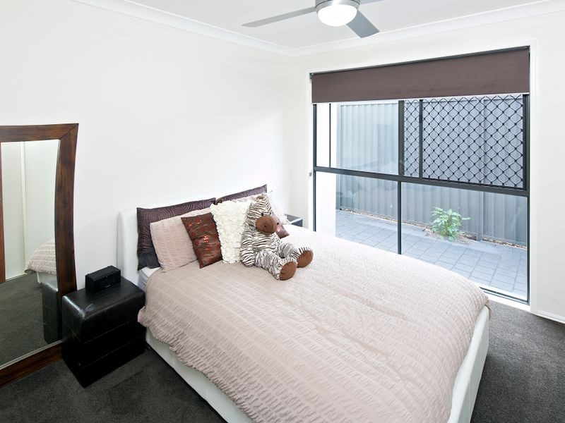 28 Medika Street, Runaway Bay QLD 4216