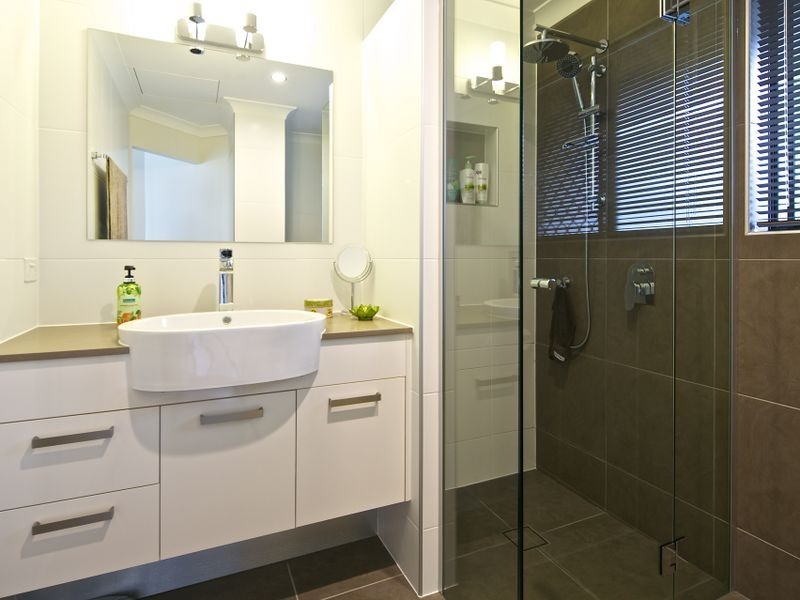 28 Medika Street, Runaway Bay QLD 4216