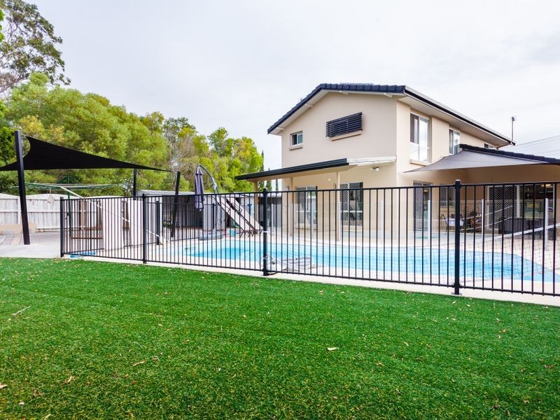 161 Bayview Street, Runaway Bay QLD 4216