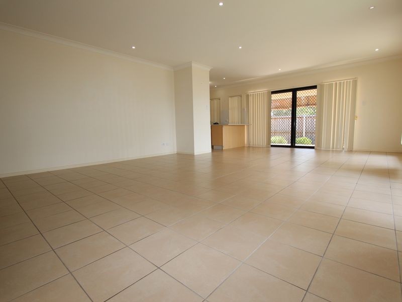 1/8 Auburn Court, Ormeau QLD 4208