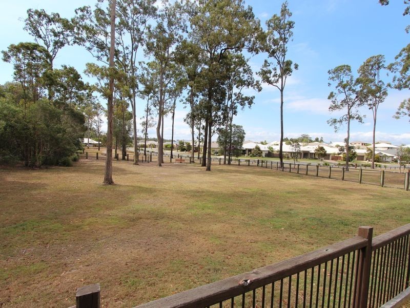 1/8 Auburn Court, Ormeau QLD 4208