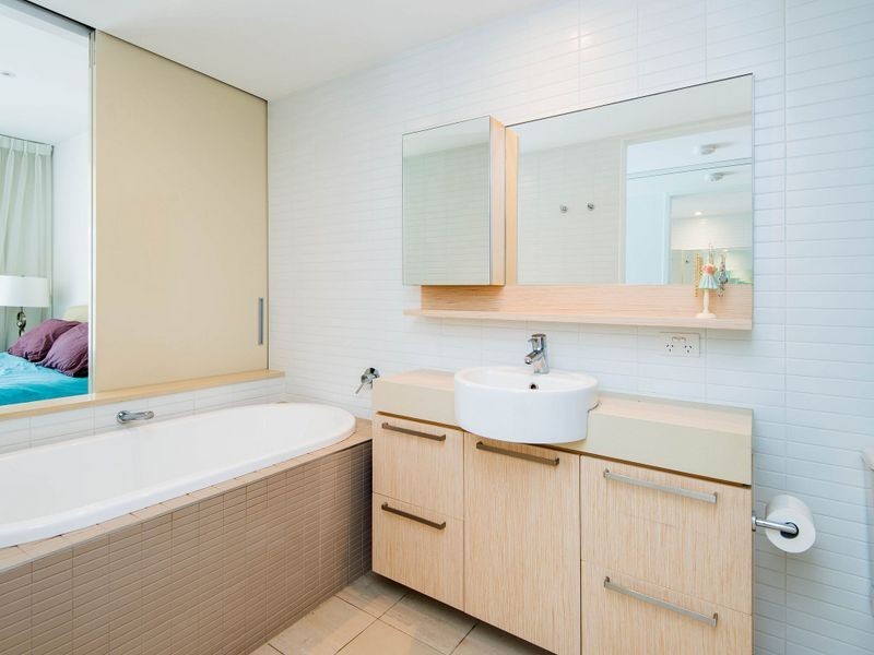 3103/323 Bayview Street, Hollywell QLD 4216