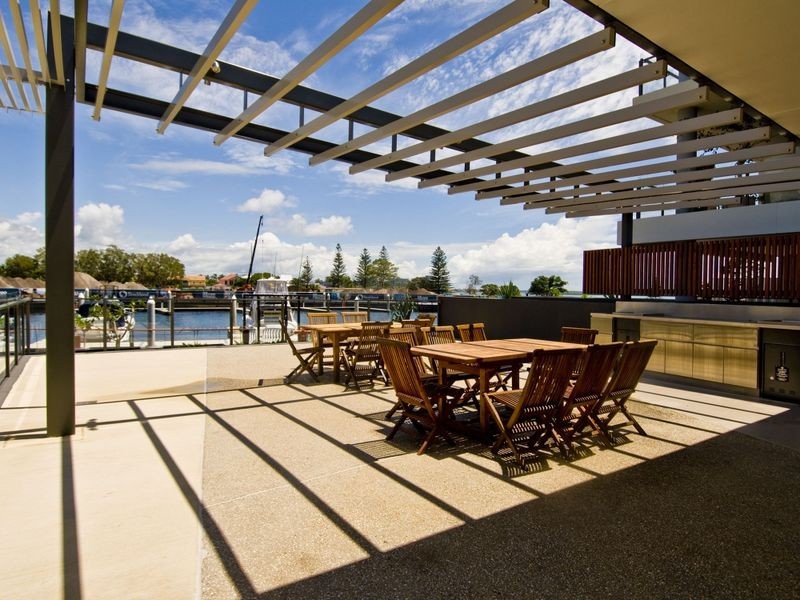3103/323 Bayview Street, Hollywell QLD 4216