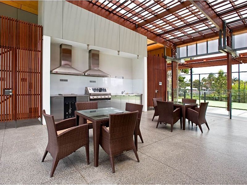 3103/323 Bayview Street, Hollywell QLD 4216
