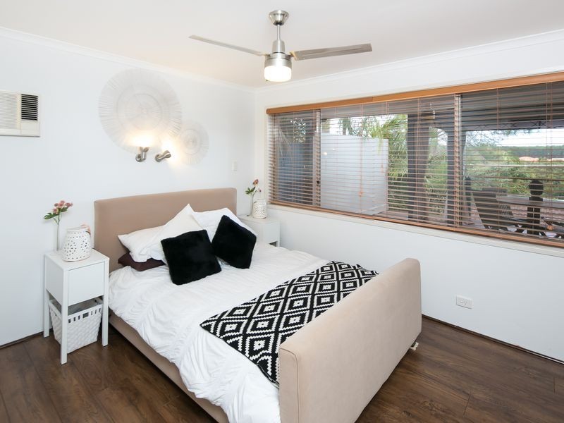 32 Jingella St, Hope Island QLD 4212