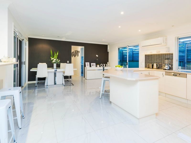 25 Salvia Street, Hollywell QLD 4216