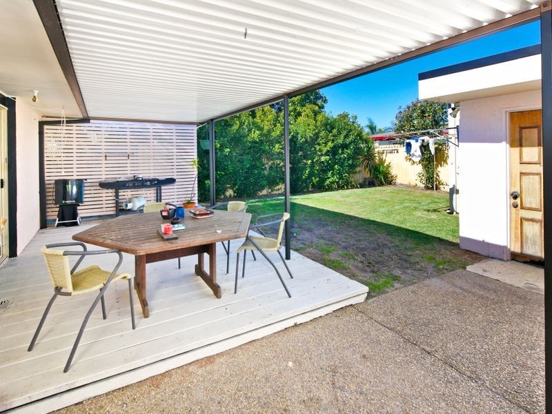 24 Bluegum Avenue, Hollywell QLD 4216