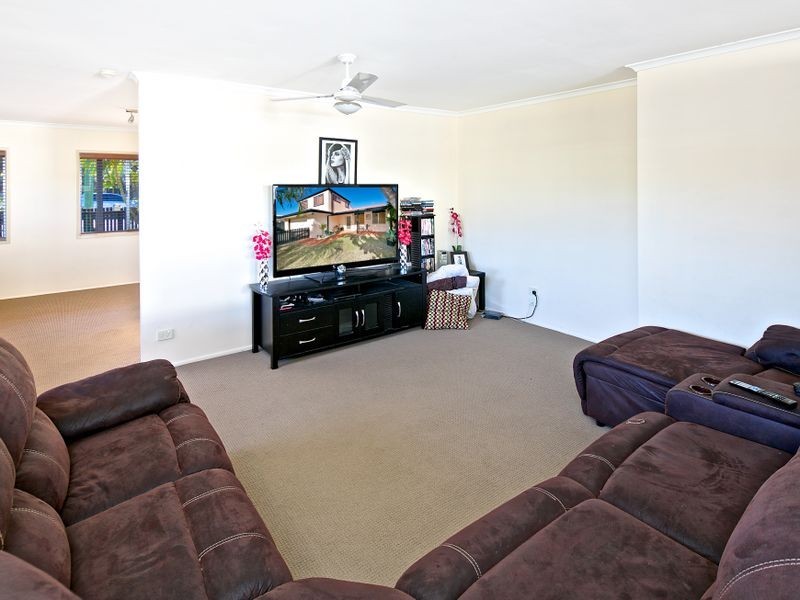 24 Bluegum Avenue, Hollywell QLD 4216