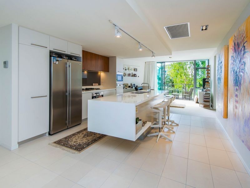 31202 Ephraim Island, Anglers Paradise QLD 4216