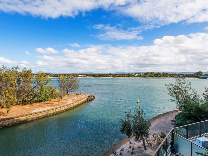 31202 Ephraim Island, Anglers Paradise QLD 4216