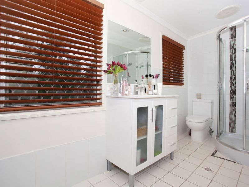 41 Jingella Street, Hope Island QLD 4212