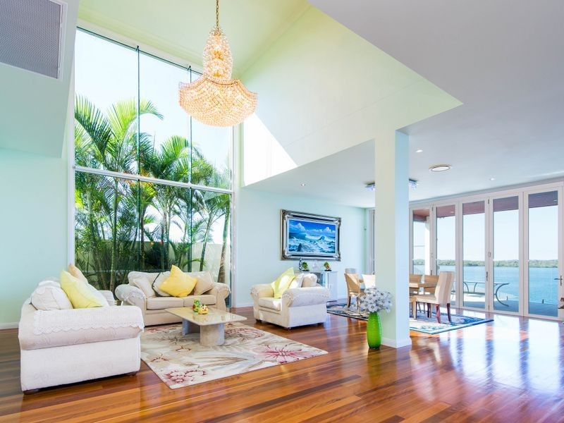 5 Parklane Terrace, Sovereign Islands QLD 4216