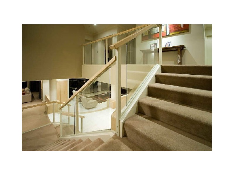 Sovereign Islands QLD 4216