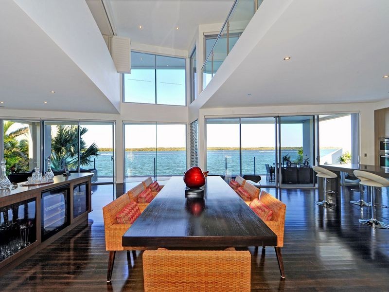 13 Parklane Terrace, Sovereign Islands QLD 4216