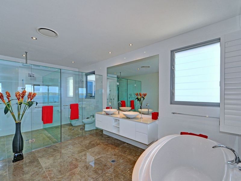 13 Parklane Terrace, Sovereign Islands QLD 4216