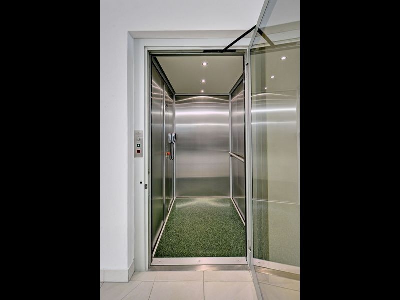 13 Parklane Terrace, Sovereign Islands QLD 4216