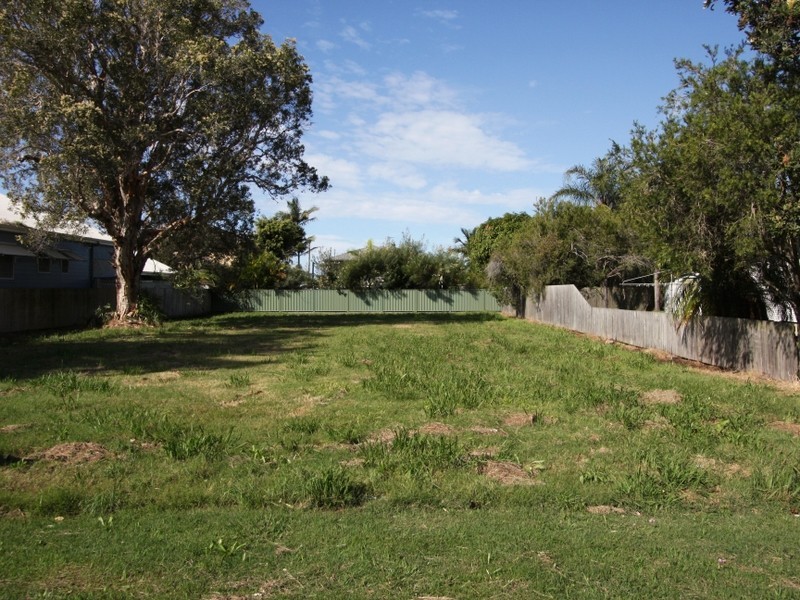 61 Coombe Avenue, Hope Island QLD 4212