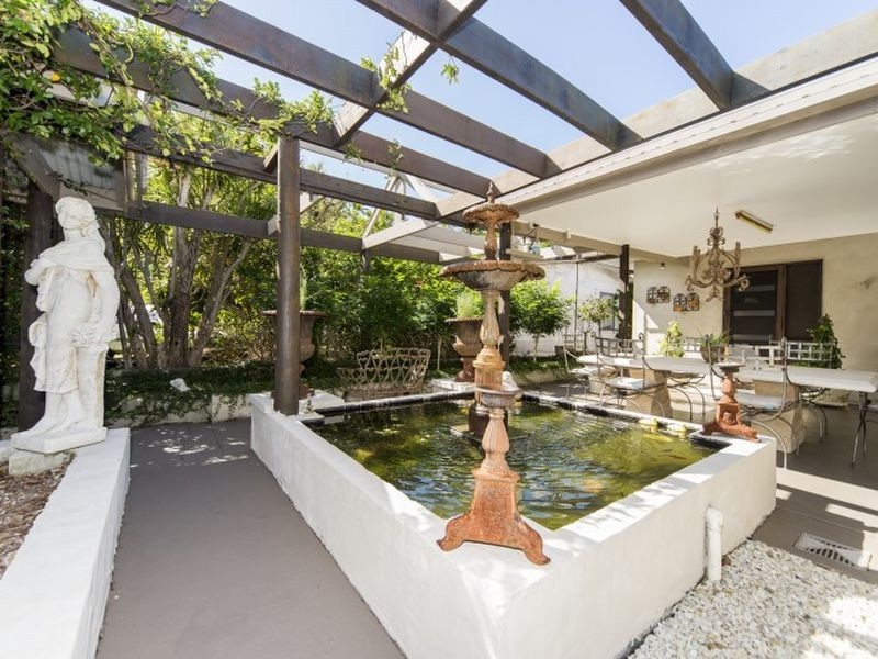 27 Jacaranda Avenue, Hollywell QLD 4216