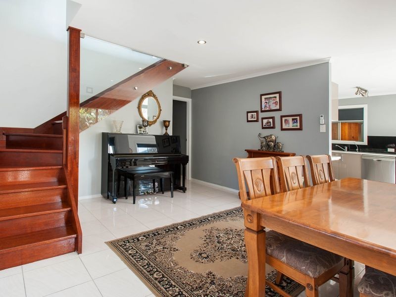 69 Turana Street, Coombabah QLD 4216