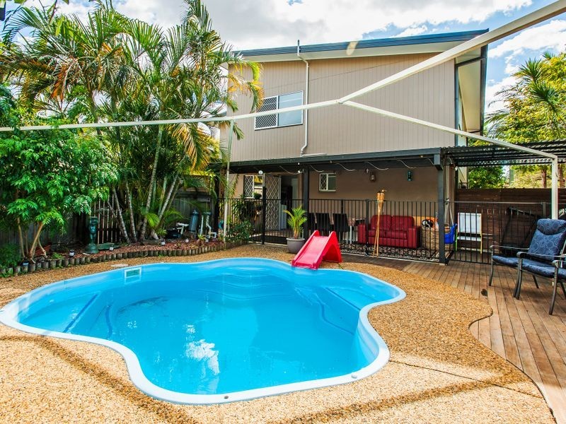 69 Turana Street, Coombabah QLD 4216