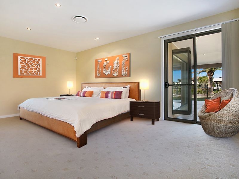 2804 Gracemere Circuit North, Hope Island QLD 4212