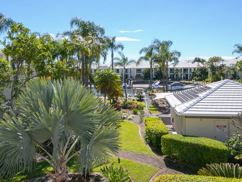 87/1 Lee Road, Runaway Bay QLD 4216