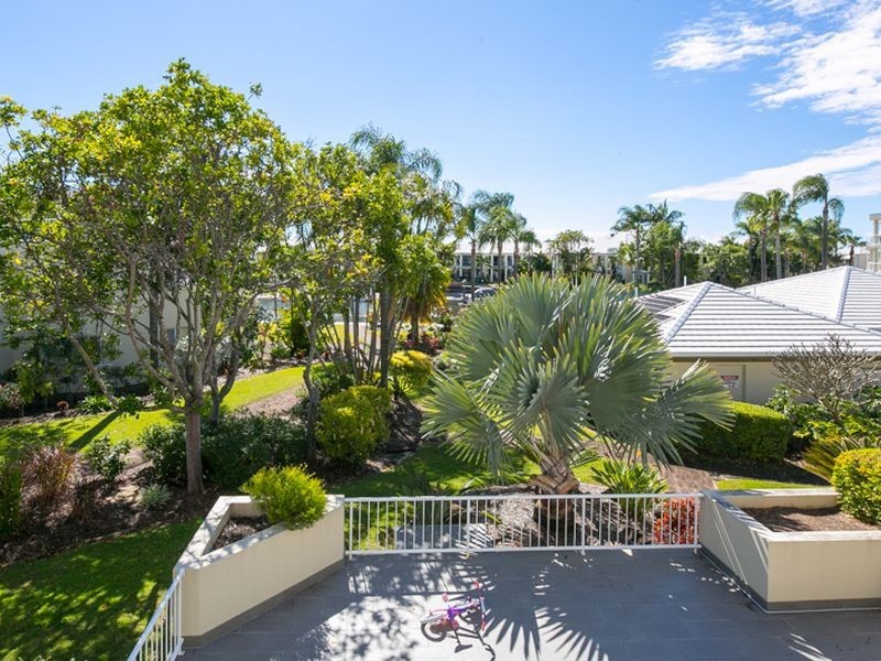 87/1 Lee Road, Runaway Bay QLD 4216