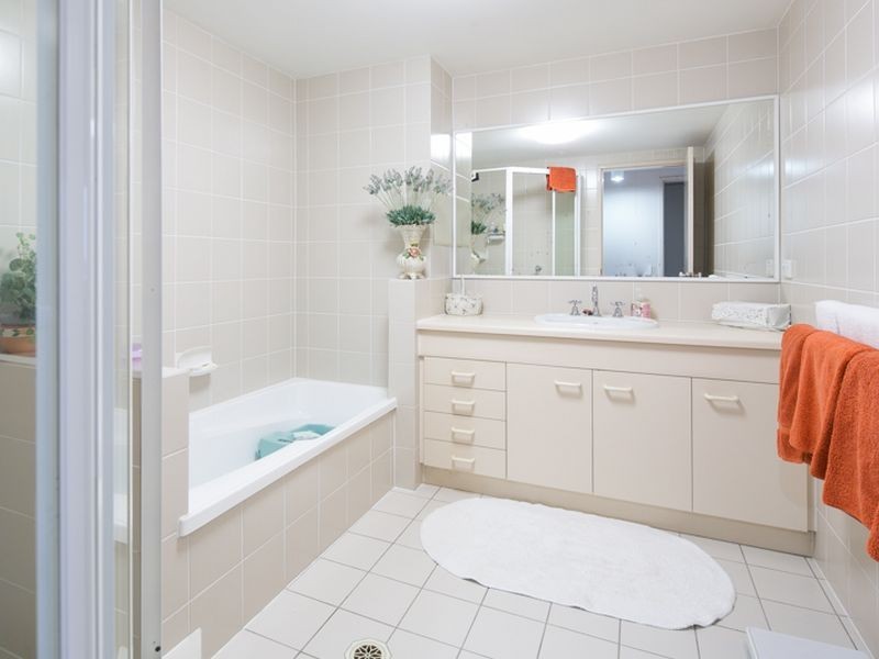 87/1 Lee Road, Runaway Bay QLD 4216