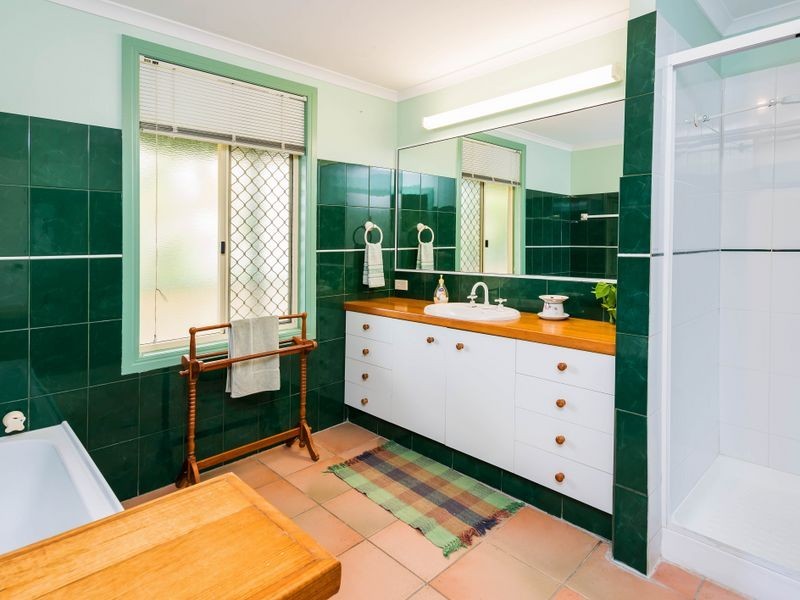 123 Sheehan Avenue, Hope Island QLD 4212