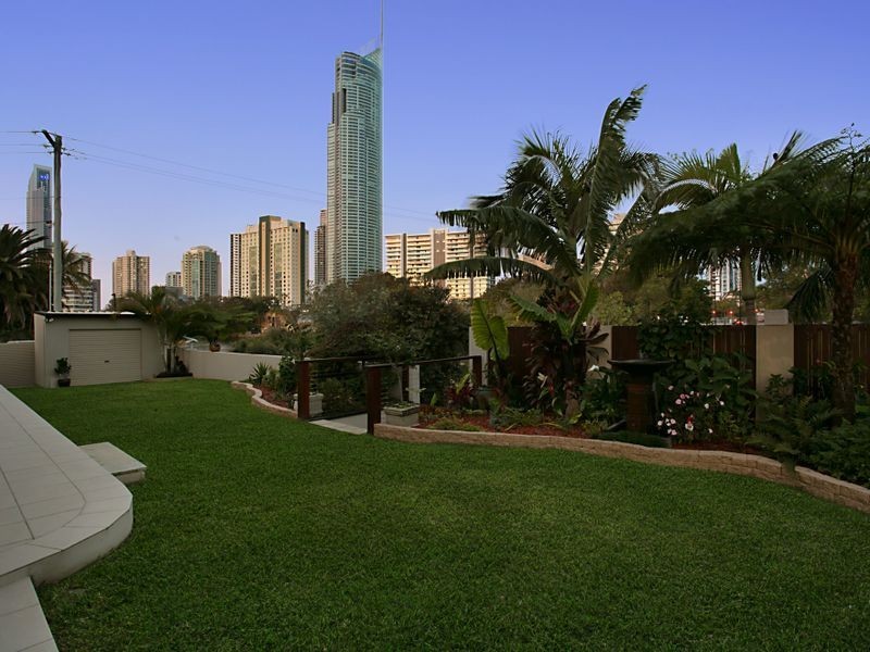 38 Paradise Island, Surfers Paradise QLD 4217