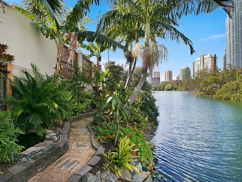 38 Paradise Island, Surfers Paradise QLD 4217