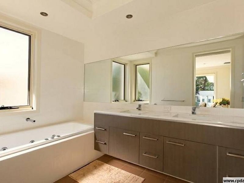 Sanctuary Cove QLD 4212