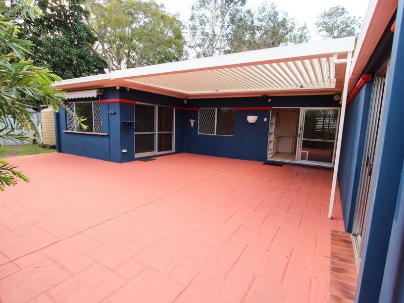 2 Bundarra Street, Coombabah QLD 4216