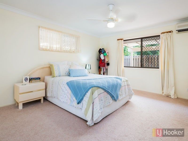 38 Sundown Drive, Paradise Point QLD 4216